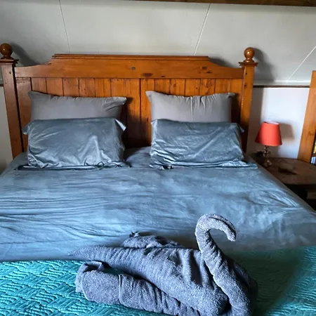 別荘 Spacious, Rustic Space For 2 Persons Saint-Cyr-du-Bailleul