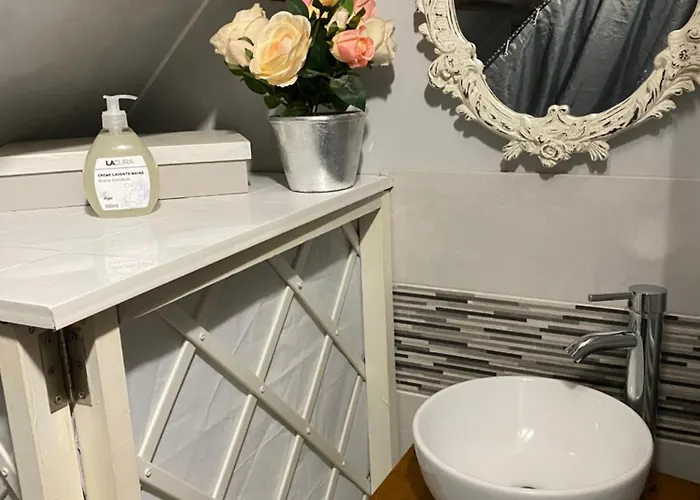 Spacious, Rustic Space For 2 Persons *