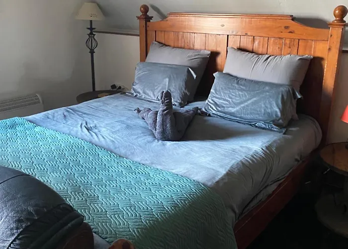 Spacious, Rustic Space For 2 Persons